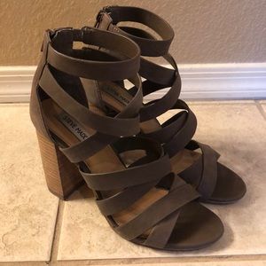 “Saphire” strappy heel